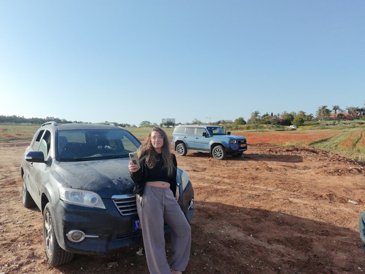 רגע מהשטח - dji_fly_20260413_173004_0111_1776090712313_photo_beautify