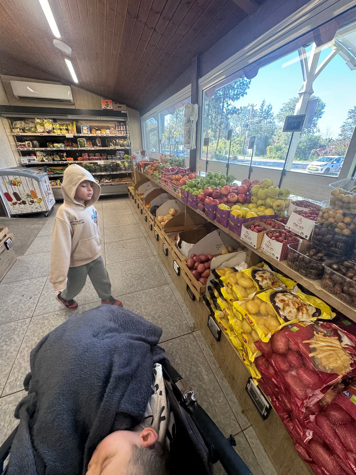 טל שחר - צילום מהמקום