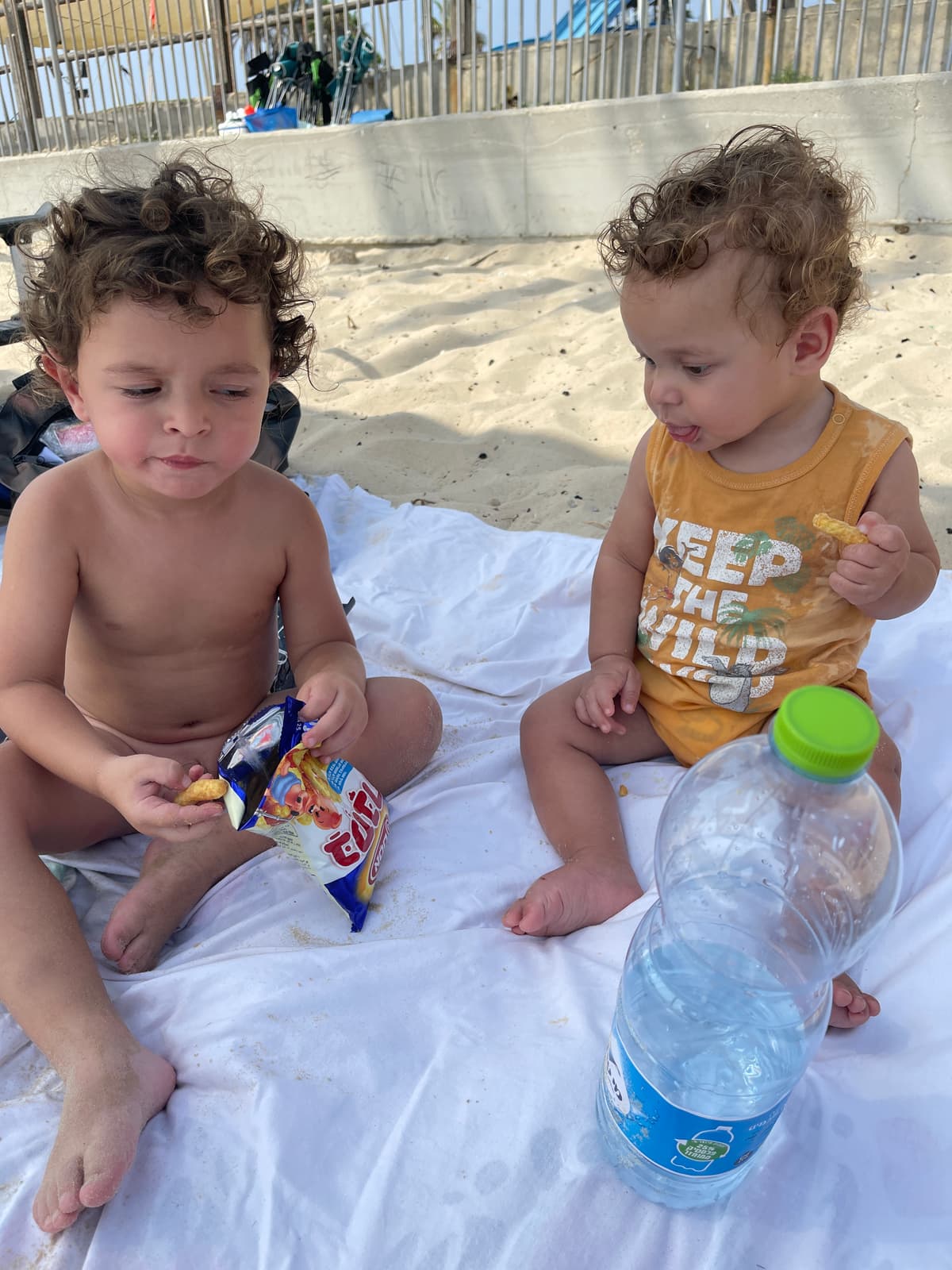 חוף עתלית - צילום מהמקום
